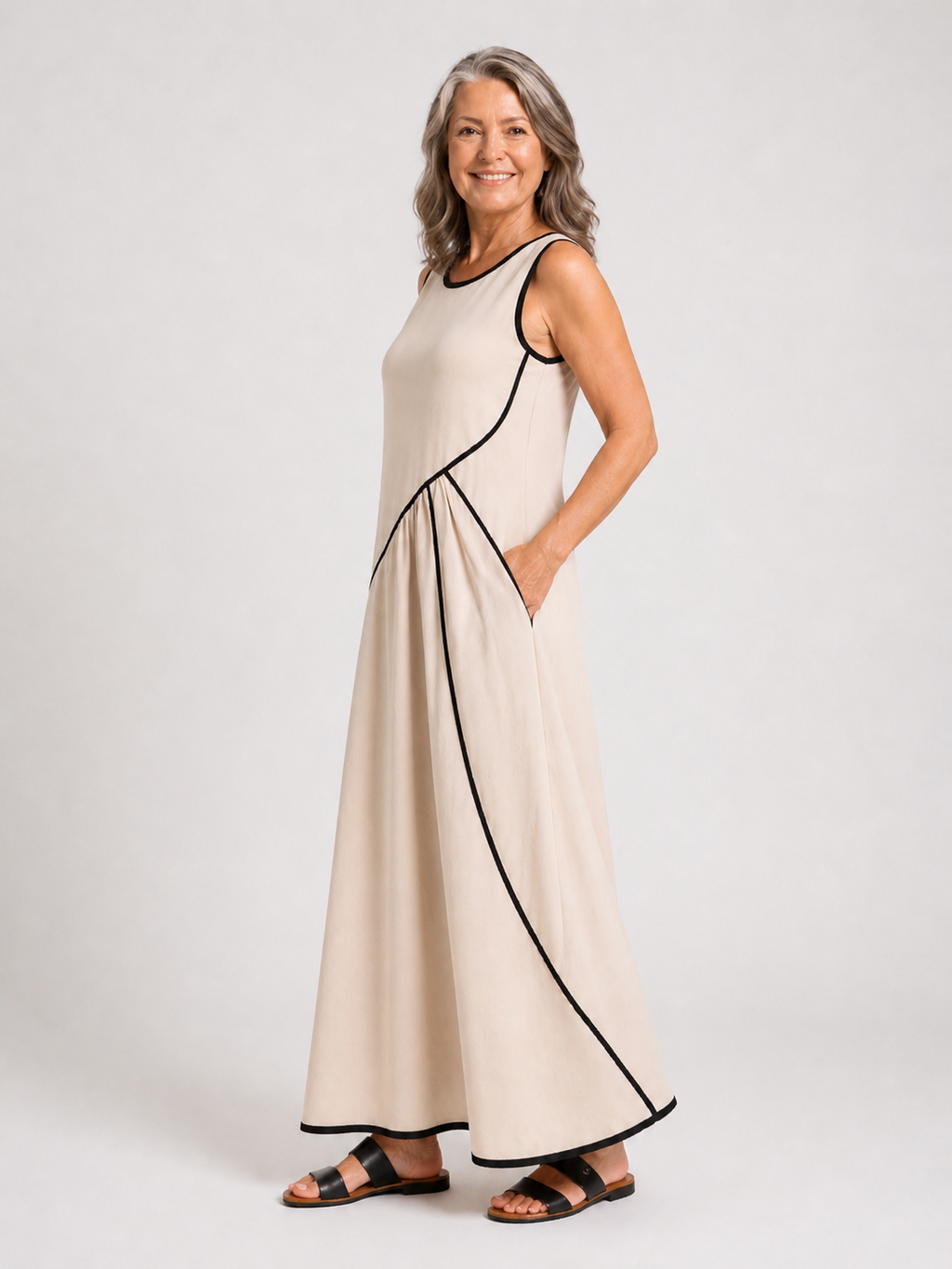 Soleia | Sleeveless round neck maxi dress