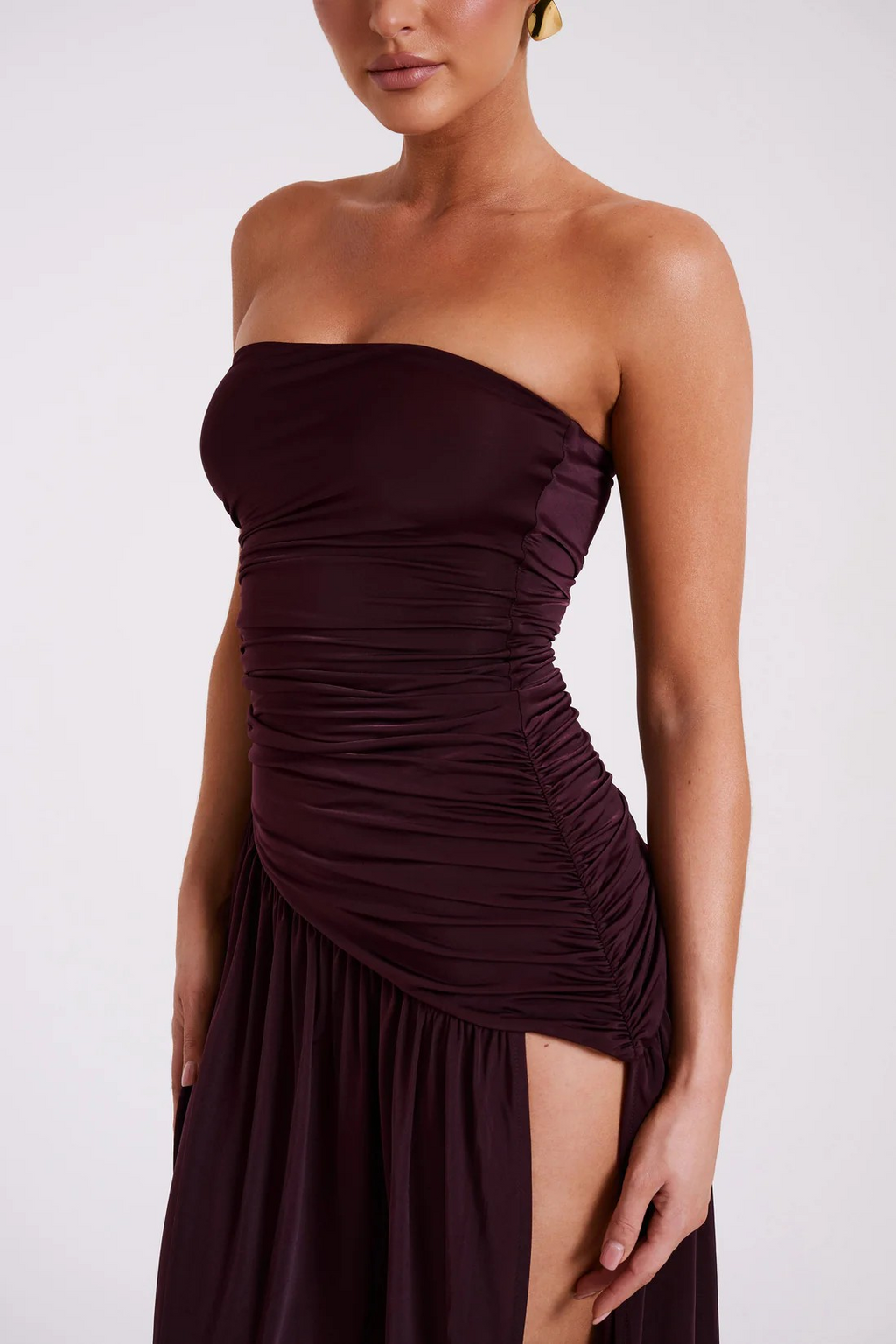 Ruched evening gown in Bordeaux